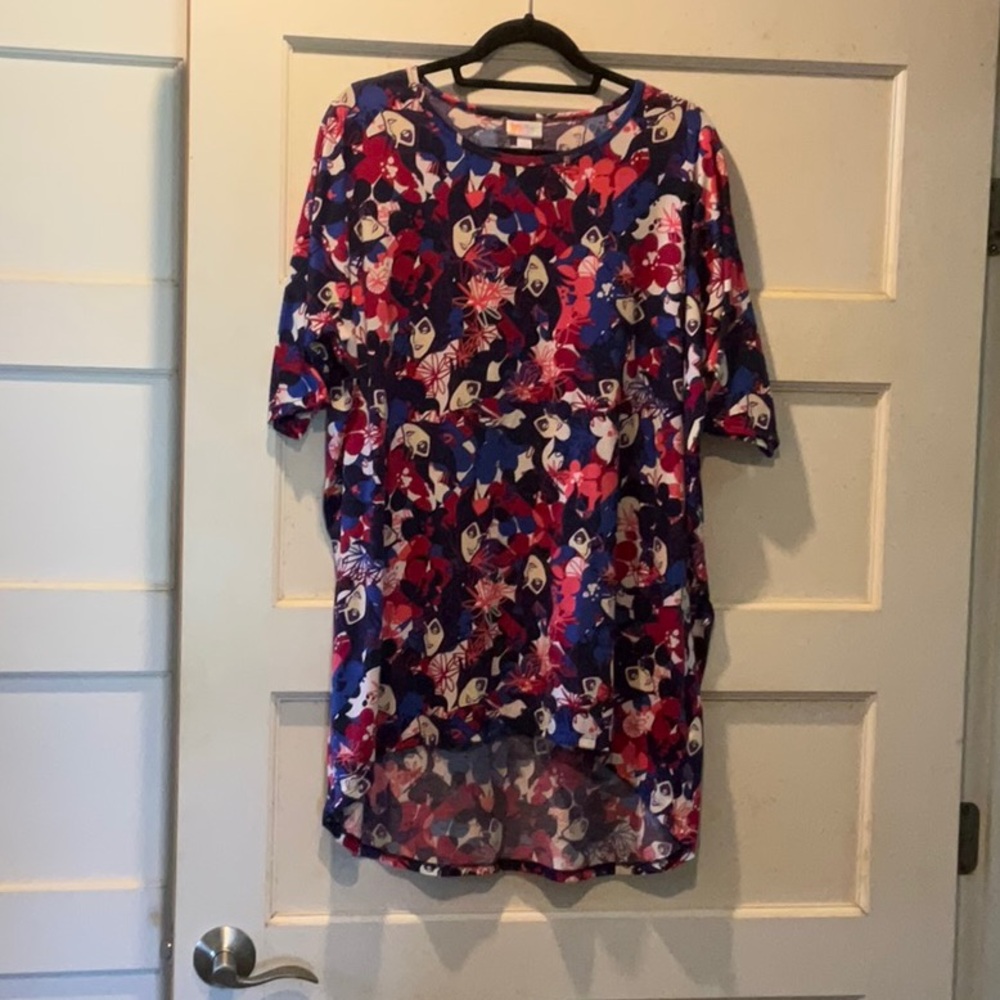 SUPER RARE LuLaRoe Disney Maleficent “Irma” hi-lo tunic size L